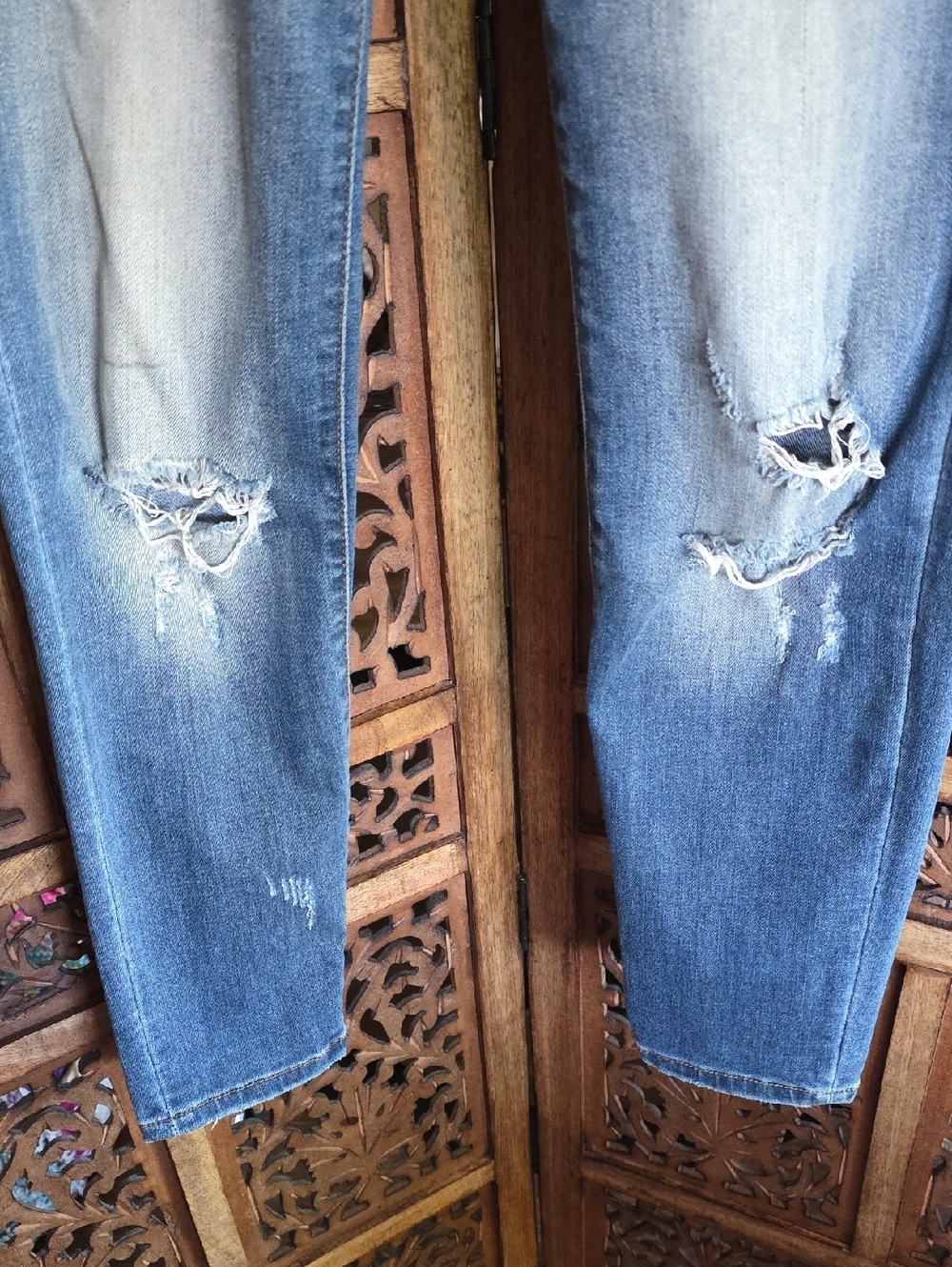Judy Blue Medium Blue Distressed Slim Jeans - Picture 4 of 5